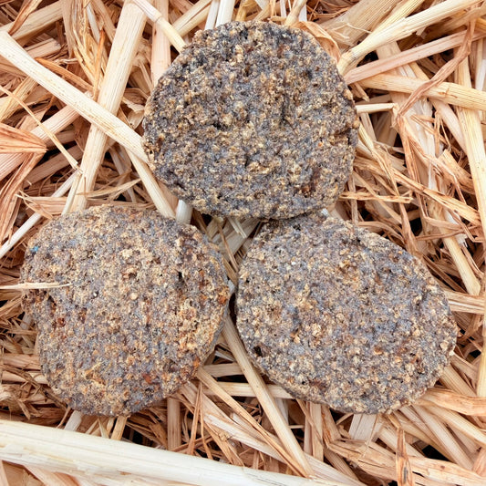 Quail, peach & honey cookies